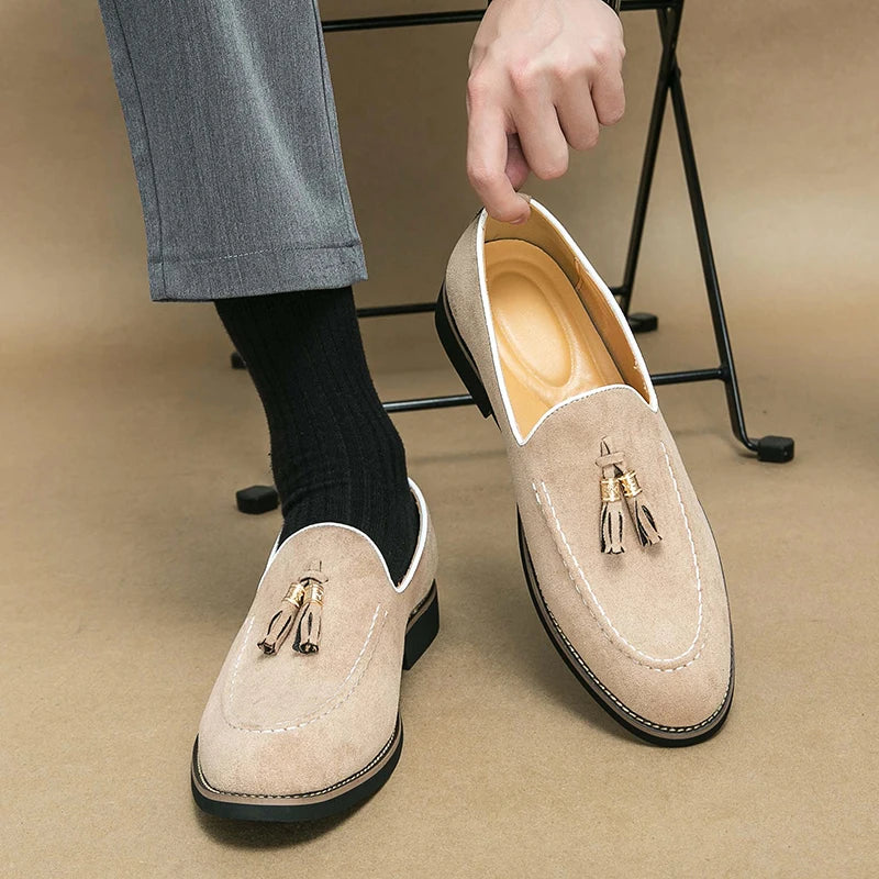 New Luxury Tassel Leather Men Shoes Slip On Loafers Round Toe Patchwork Suede Dress Shoes Man Daily Wedding Party Shoes for Man