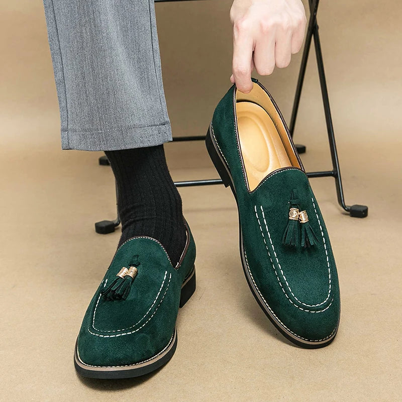 New Luxury Tassel Leather Men Shoes Slip On Loafers Round Toe Patchwork Suede Dress Shoes Man Daily Wedding Party Shoes for Man