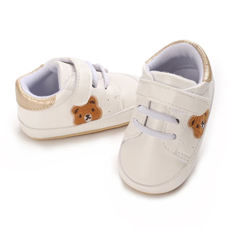 Boys and Girls Panda Sports Shoes in Spring and Autumn Seasons Children's Fashion Sports Tablet Baby Shoes from 0 to 18 Months