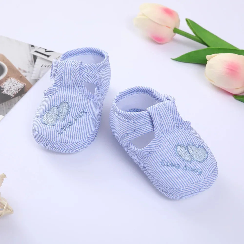 Double Heart Spring and Autumn Shoes for Men and Women 0-1 Years Old Soft Soled Toddler Shoes 3-6-9 Months Baby Walking Shoes