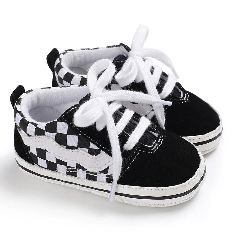 Newborn Baby Shoes Boys' and Girls' Infant Sports Shoes First Walker Classic Fashion Soft Sole Non slip Baby Walking Shoes