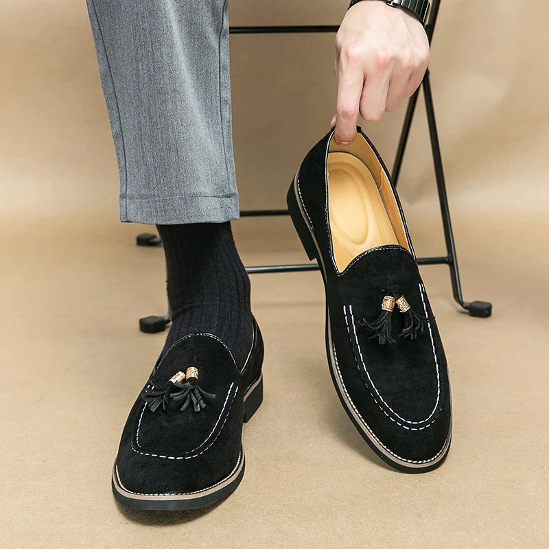 New Luxury Tassel Leather Men Shoes Slip On Loafers Round Toe Patchwork Suede Dress Shoes Man Daily Wedding Party Shoes for Man