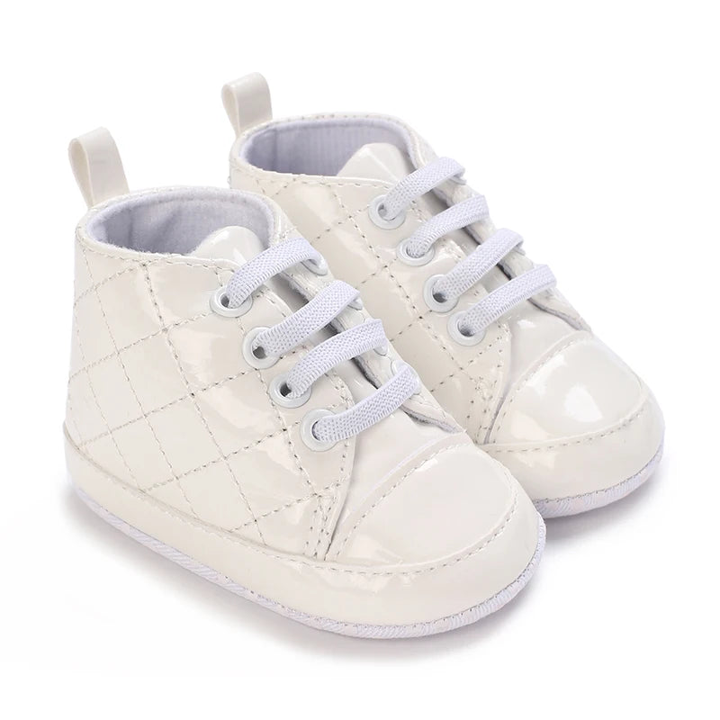 White Fashion Baby Shoes Casual Shoes For Boys And Girls Soft Bottom Baptism Shoes Sneakers For Freshmen Comfort First WalkShoes