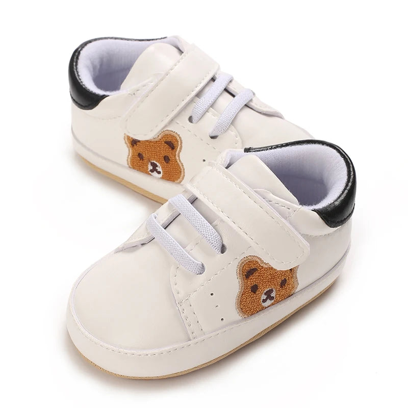 Boys and Girls Panda Sports Shoes in Spring and Autumn Seasons Children's Fashion Sports Tablet Baby Shoes from 0 to 18 Months