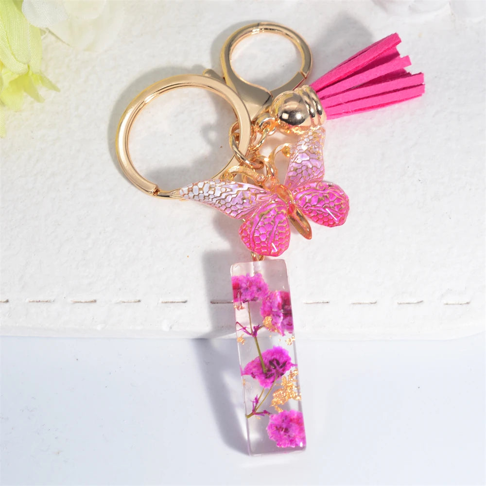 Exquisite Pink Dry Flower Resin 26 Initial Keychain Butterfly Tassel Pendant A to Z Keyring for Women Valentine's Day Gift