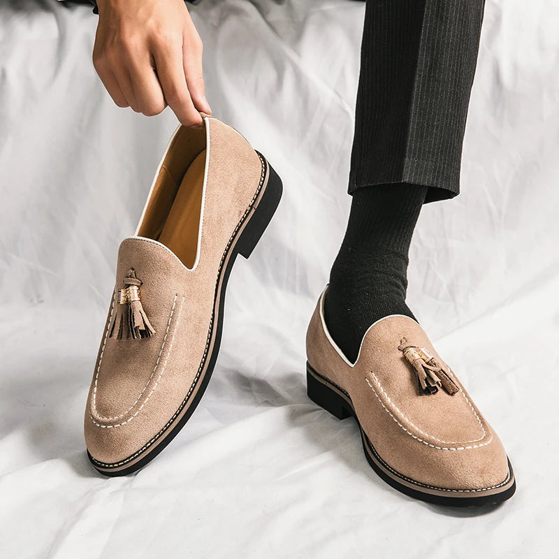 New Luxury Tassel Leather Men Shoes Slip On Loafers Round Toe Patchwork Suede Dress Shoes Man Daily Wedding Party Shoes for Man