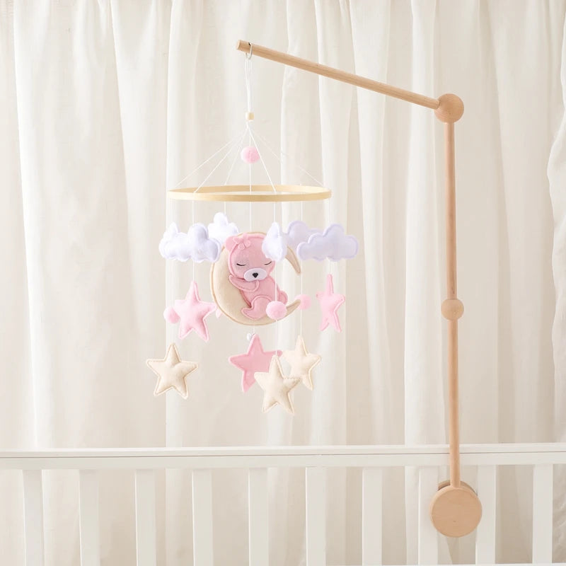 Wooden Crib Mobile Baby Bed Bell Rattle Toy Soft Felt Cartoon Bear Mobile Hanging Newborn Music Box Bed Bell Hanging Bracket Toy