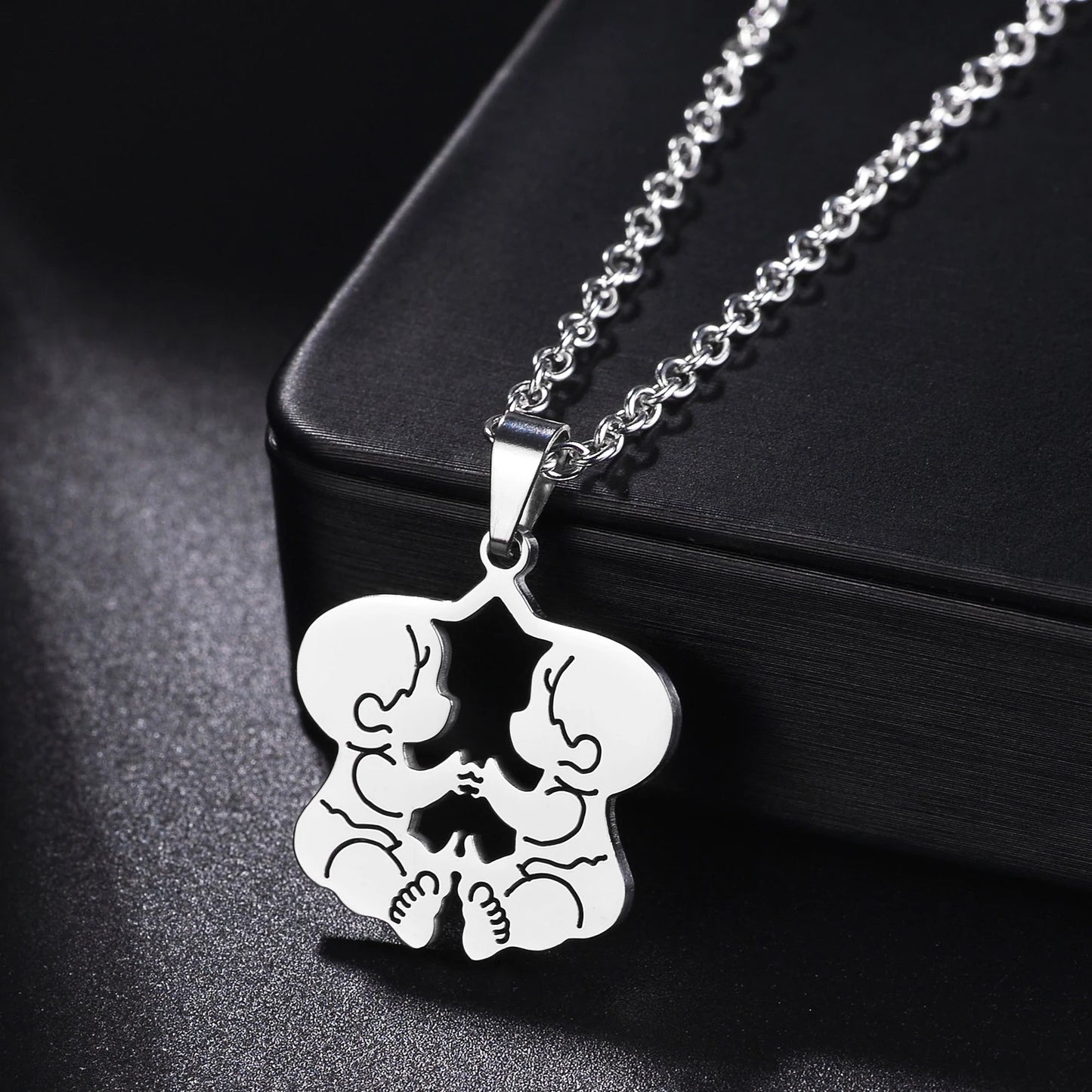 MeMolissa 1pc Stainless Steel Family Necklace Silver Color Mom Children Kid Pendant Necklaces Jewelry Women Mother's Day Gift