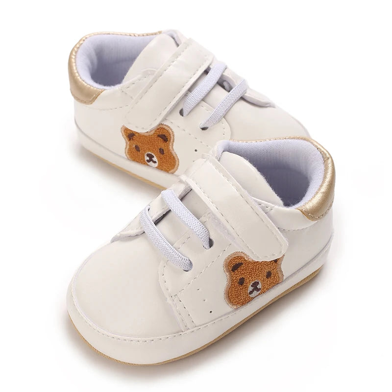 Boys and Girls Panda Sports Shoes in Spring and Autumn Seasons Children's Fashion Sports Tablet Baby Shoes from 0 to 18 Months