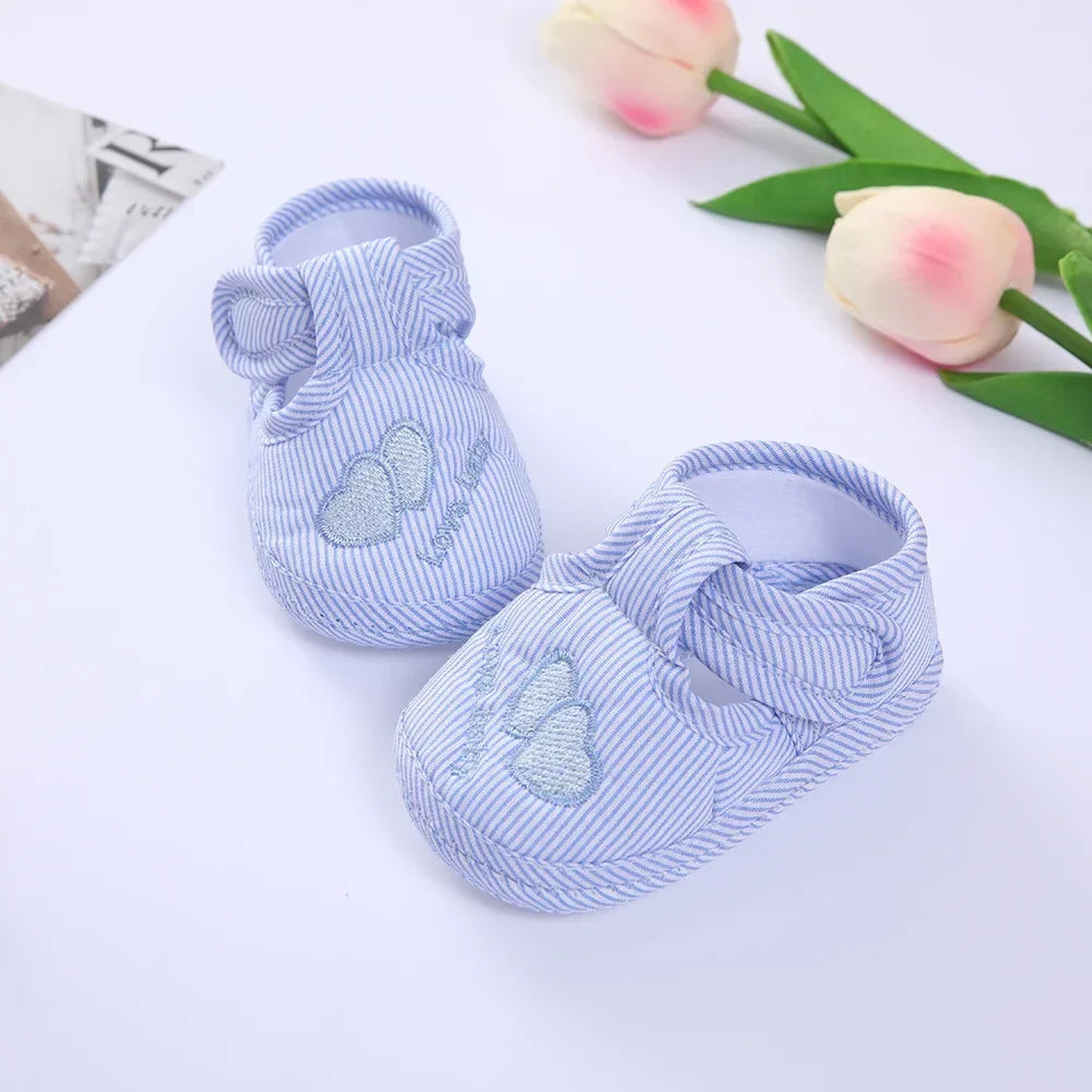 Double Heart Spring and Autumn Shoes for Men and Women 0-1 Years Old Soft Soled Toddler Shoes 3-6-9 Months Baby Walking Shoes