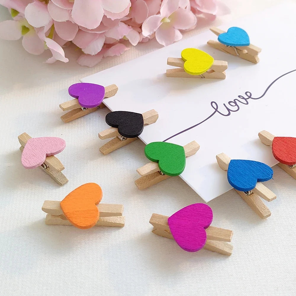 10/50pcs Red Heart Love Wooden Clothes Photo Paper Peg Pin Mini Clothespin Postcard Clips Home Wedding Valentine's Day Decorati