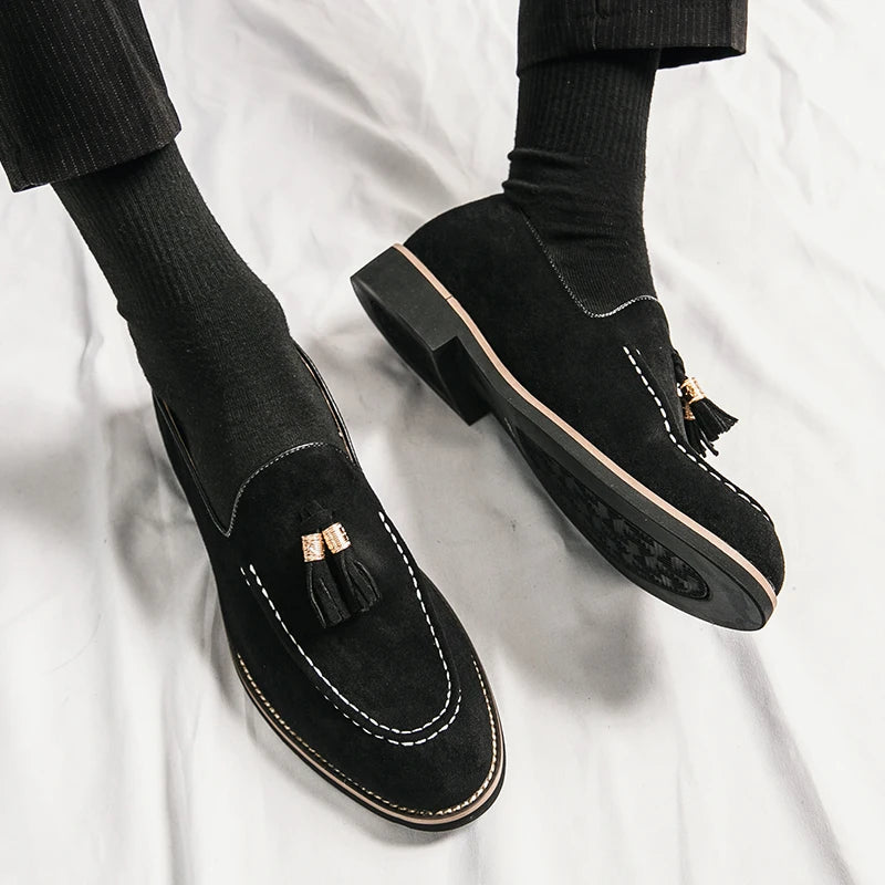 New Luxury Tassel Leather Men Shoes Slip On Loafers Round Toe Patchwork Suede Dress Shoes Man Daily Wedding Party Shoes for Man