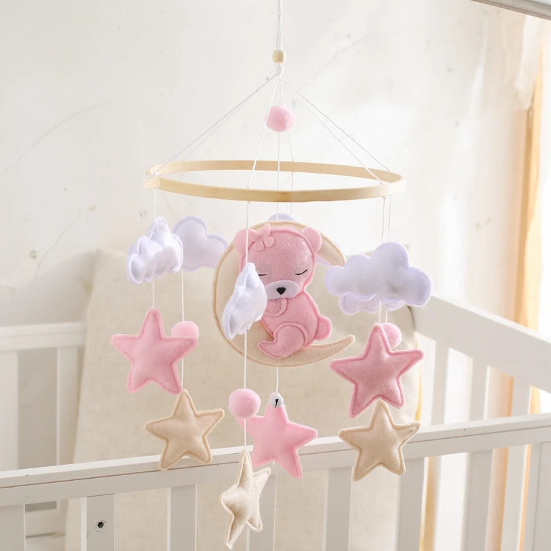 Wooden Crib Mobile Baby Bed Bell Rattle Toy Soft Felt Cartoon Bear Mobile Hanging Newborn Music Box Bed Bell Hanging Bracket Toy