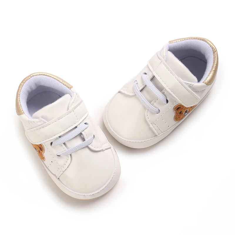 Boys and Girls Panda Sports Shoes in Spring and Autumn Seasons Children's Fashion Sports Tablet Baby Shoes from 0 to 18 Months