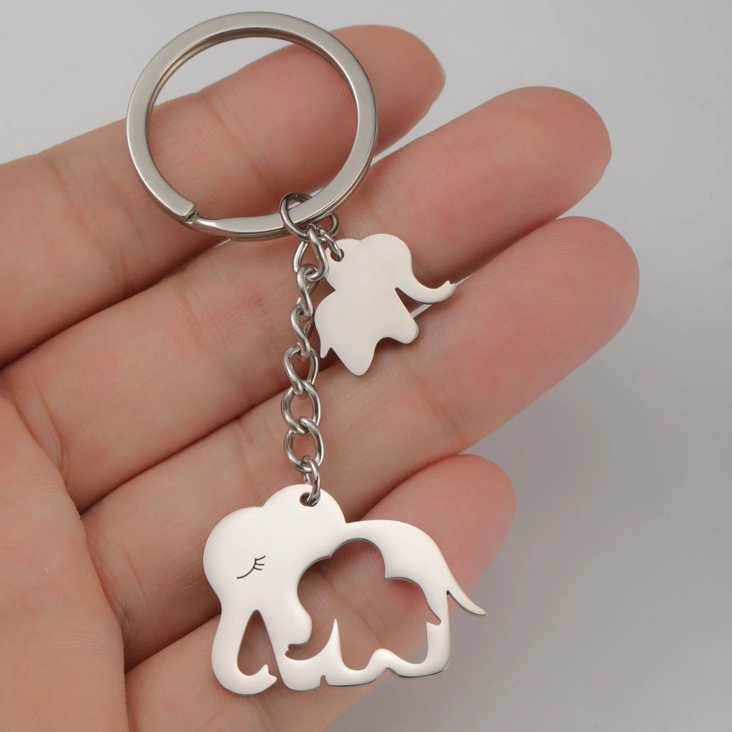 Lucktune Cartoon Elephant Pendant Key Chains for Women Men Stainless Steel Animal Bags Car Keyring Jewelry Valentine’s Day Gifts