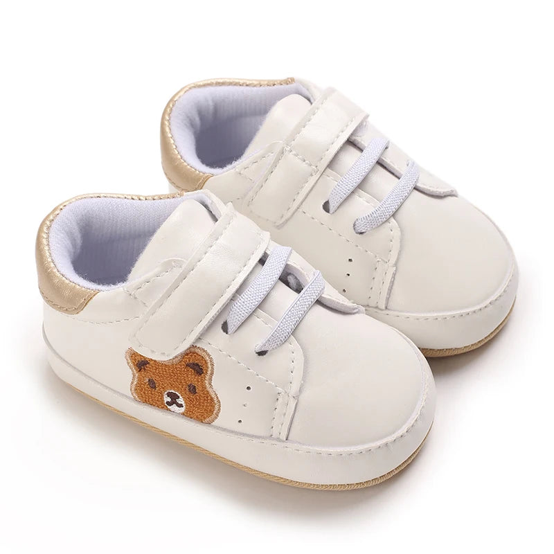 Boys and Girls Panda Sports Shoes in Spring and Autumn Seasons Children's Fashion Sports Tablet Baby Shoes from 0 to 18 Months