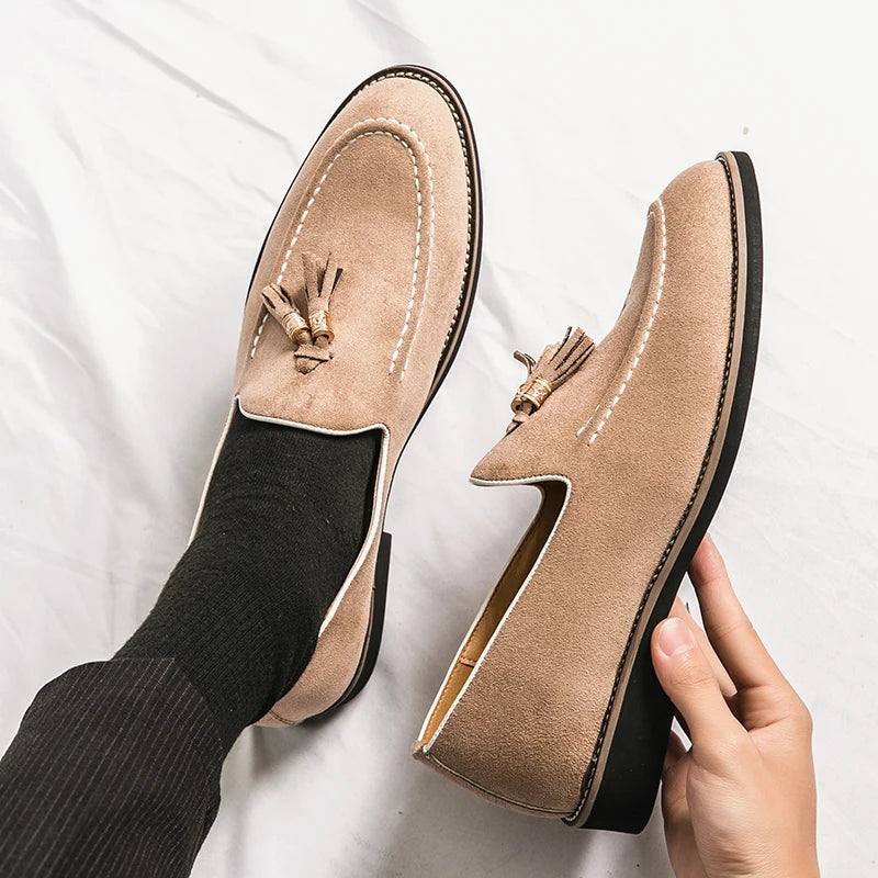 New Luxury Tassel Leather Men Shoes Slip On Loafers Round Toe Patchwork Suede Dress Shoes Man Daily Wedding Party Shoes for Man