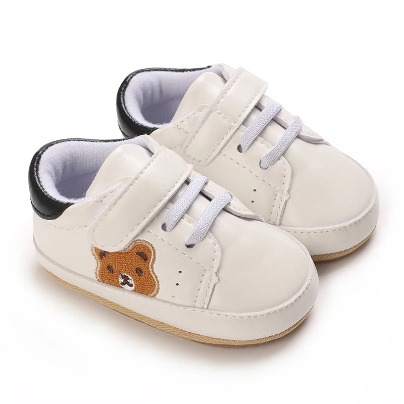 Boys and Girls Panda Sports Shoes in Spring and Autumn Seasons Children's Fashion Sports Tablet Baby Shoes from 0 to 18 Months