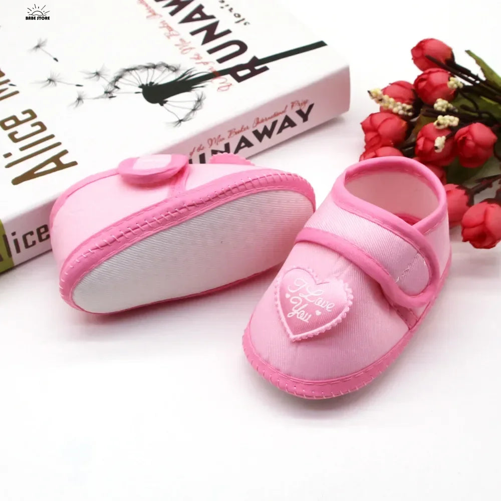 1 Pair Spring Autumn Baby First Walkers Infant Baby Girls Boys Anti-Slip Shoes Heart-shaped Newborn Slipper Shoes 0-18 Months